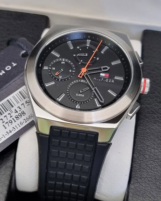 Tommy Hilfiger Connor 1791898 Men’s Quartz Chronograph Watch