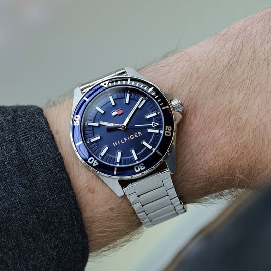 Tommy Hilfiger Logan 1792012 Men’s Stainless Steel Quartz Watch