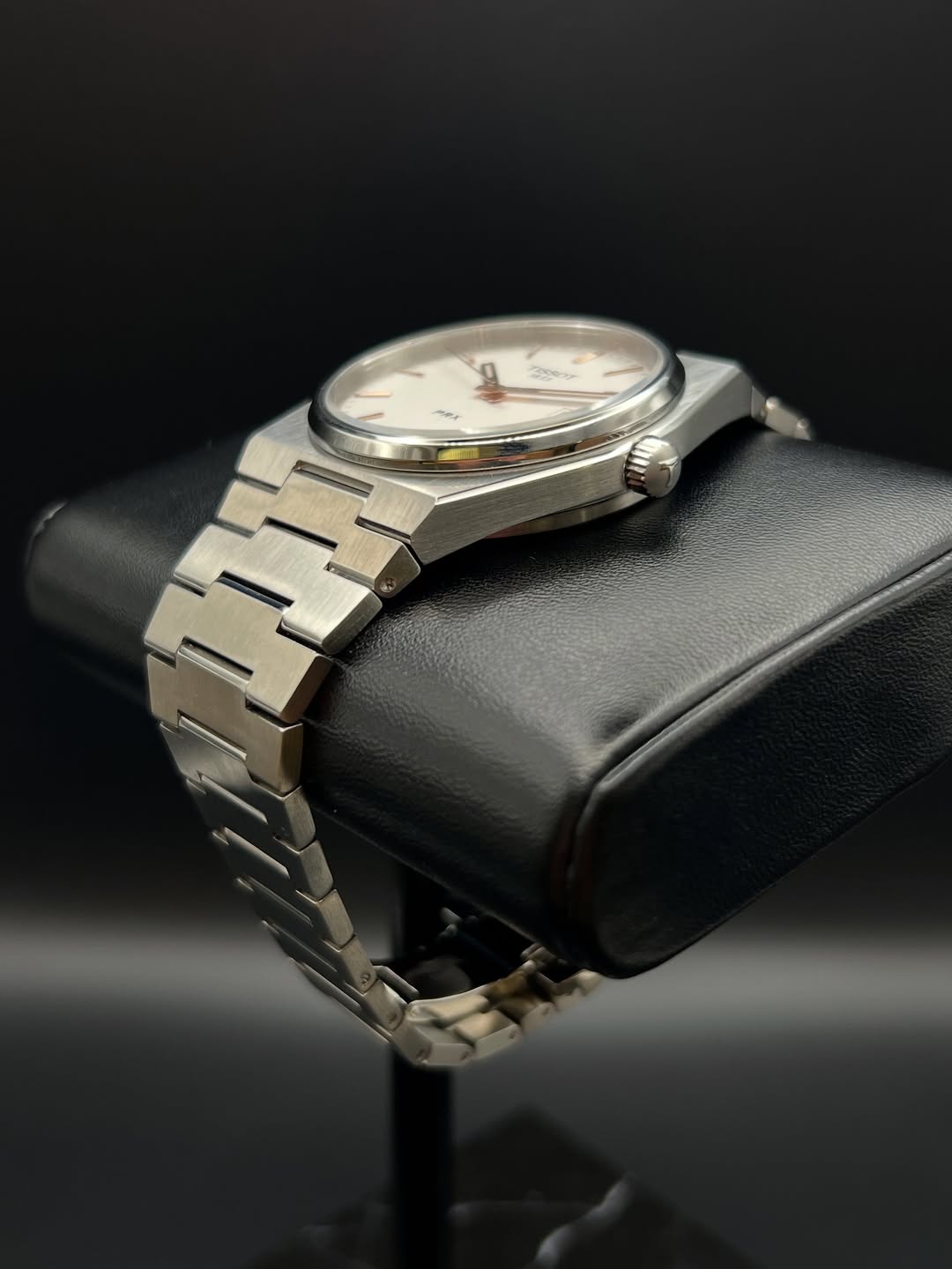 PRX WHITE DIAL QUARTZ MOVEMENT 40MM