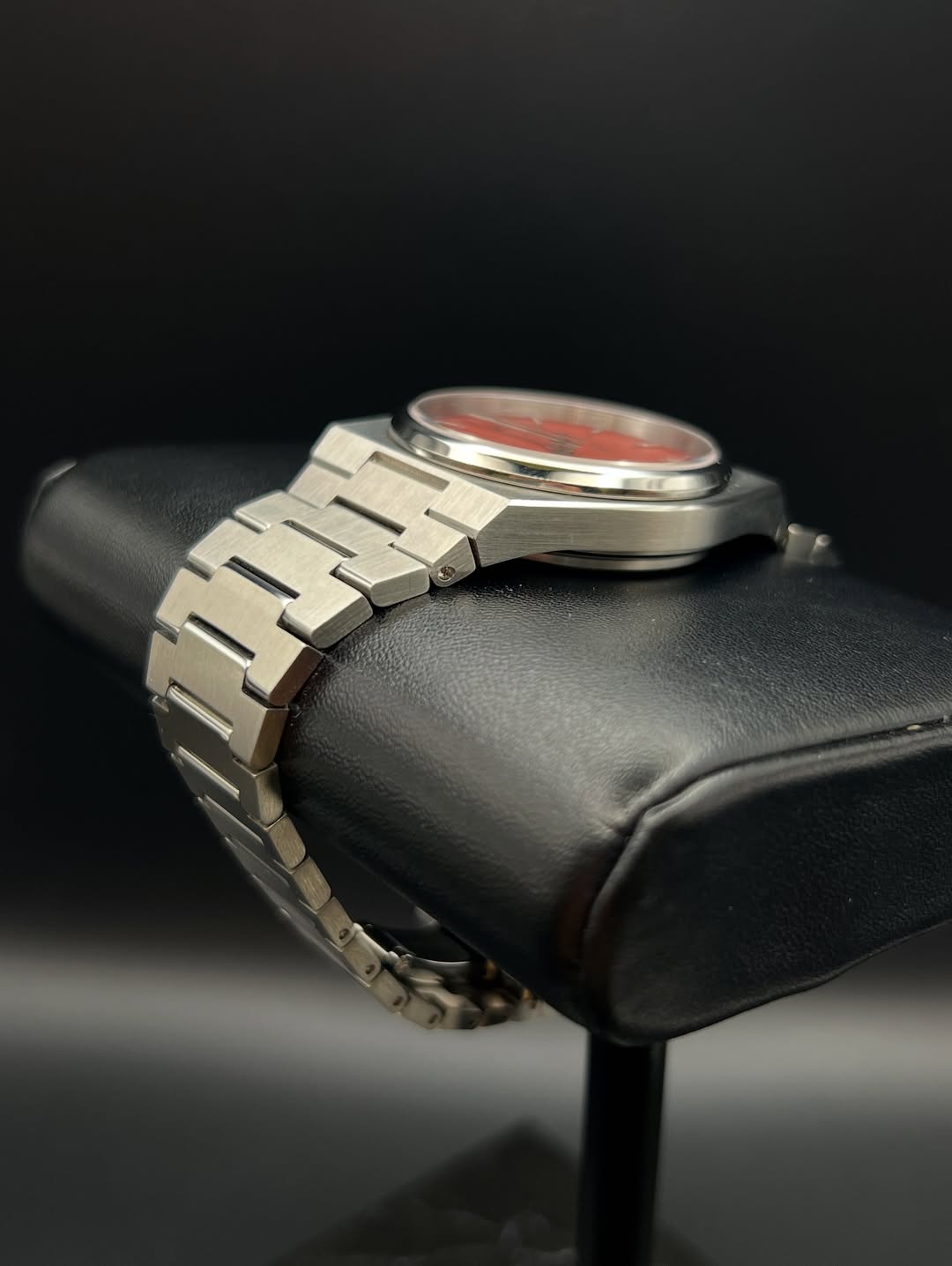 PRX PINK DIAL QUARTZ MOVEMENT 35MM