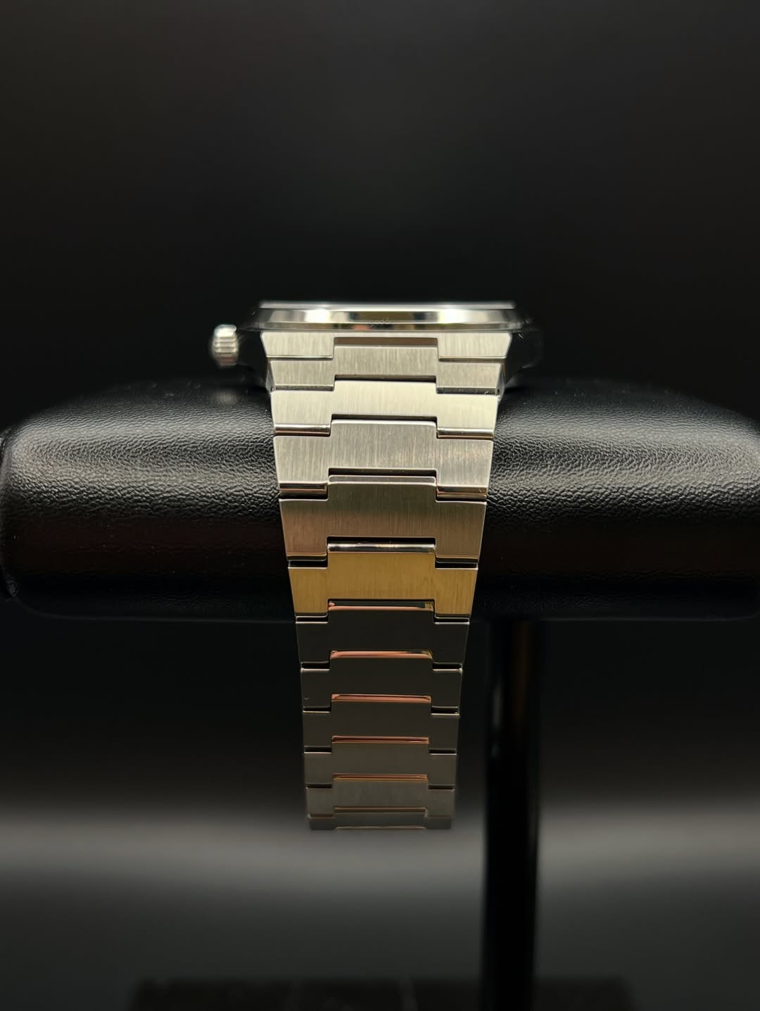 PRX NAVY BLEU DIAL QUARTZ MOVEMENT 40MM