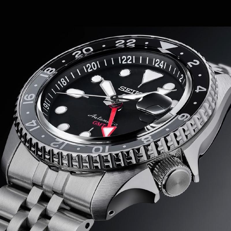 Seiko Men's SSK001K1 Sports Black Dial GMT Watch
