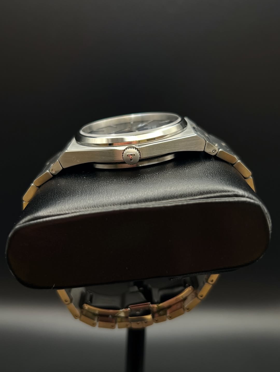 PRX NAVY BLEU DIAL QUARTZ MOVEMENT 40MM
